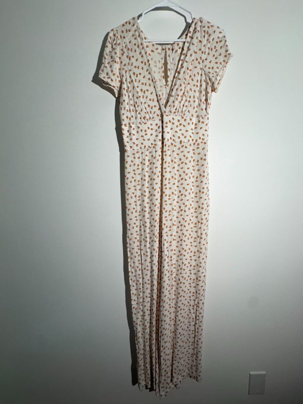 Free People Mia Jumpsuit Size 6 Ivory Peach Fruit Print Wide Leg Short Sleeve